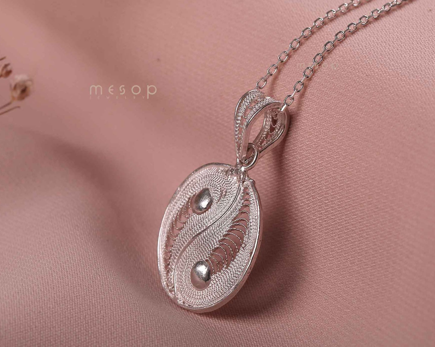 Balance in Elegance Pendant